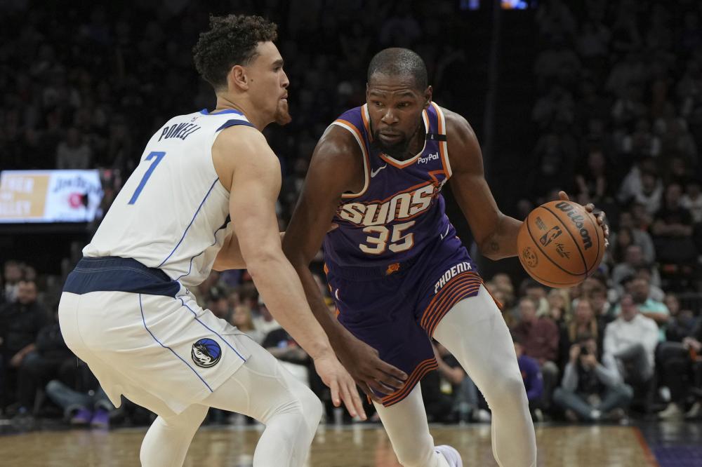 詹姆斯在组 詹姆斯在组